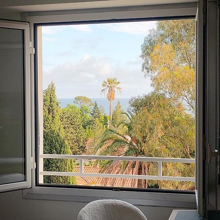 Plage A 200 Metres. Vue Mer Et Esterel ! Renove Apartment Saint-Raphael  Bagian luar foto